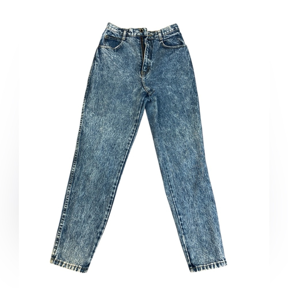 100% cotton mixed blues jeans with bows on the bottom size 9